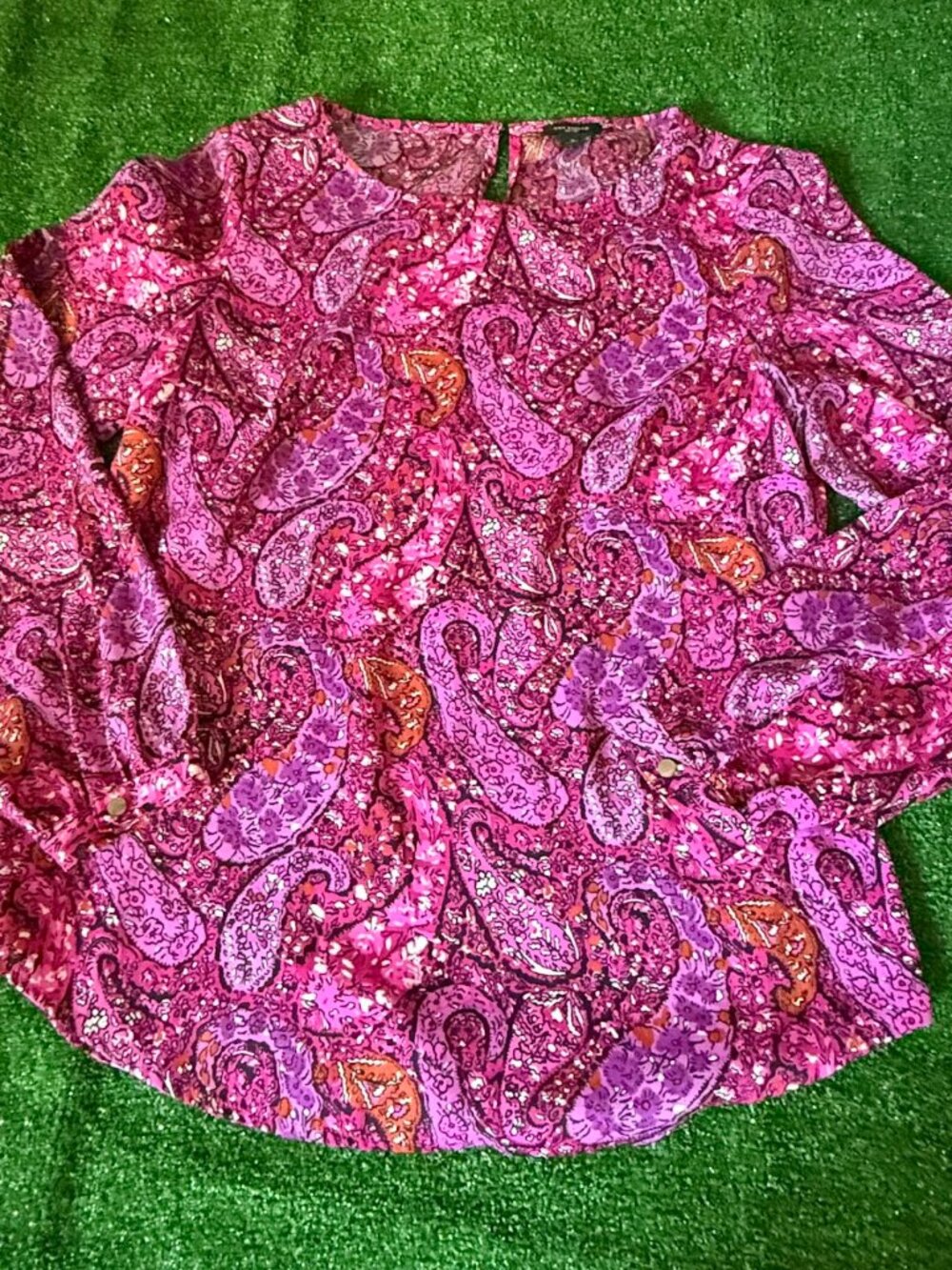 Ann Taylor Paisley Long Sleeve Scoop Neck Keyhole Pullover Top Blouse Size 4